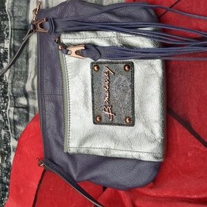 B. Makowsky purple silver bag